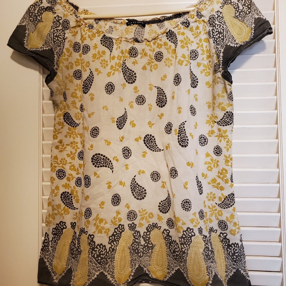 Lucky Brand top beige with black paisley print size large